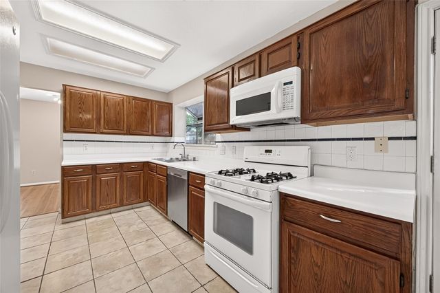 14214 Heather Falls Way, Houston, TX 77062