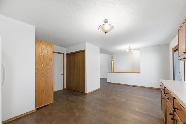 1521 E Rose Lane, Andover, KS 67002