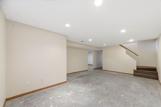 1521 E Rose Lane, Andover, KS 67002