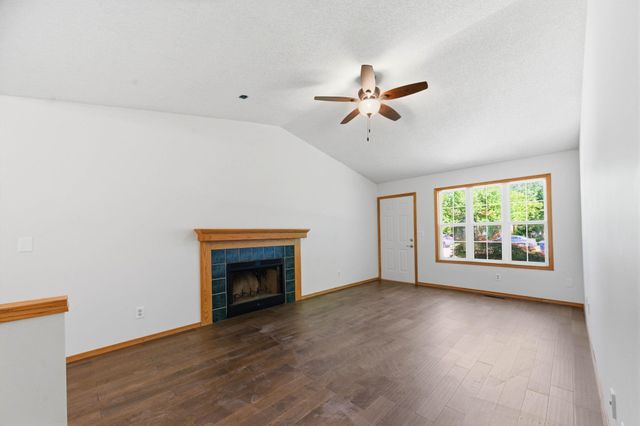 1521 E Rose Lane, Andover, KS 67002