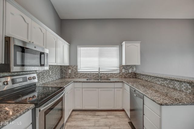 5510 W IVANHOE Street, Chandler, AZ 85226