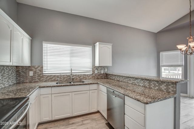 5510 W IVANHOE Street, Chandler, AZ 85226