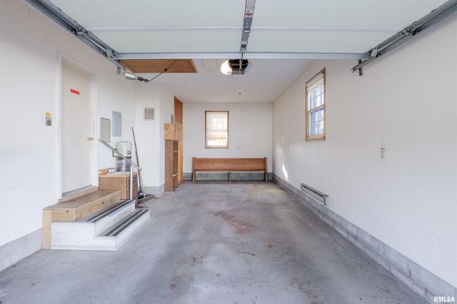 15546 Pittsburg Road, Marion, IL 62959