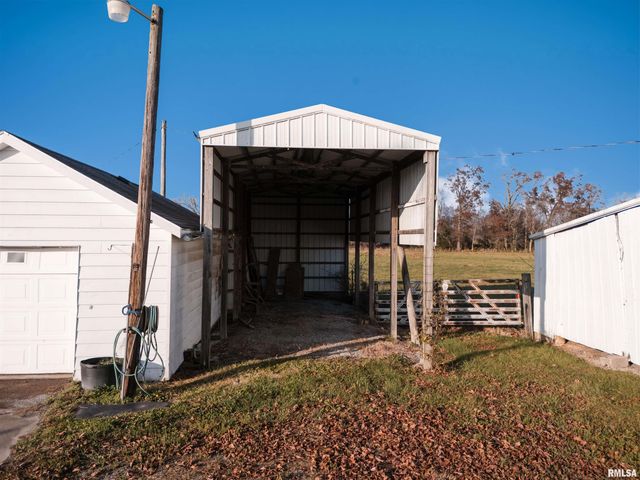 15546 Pittsburg Road, Marion, IL 62959