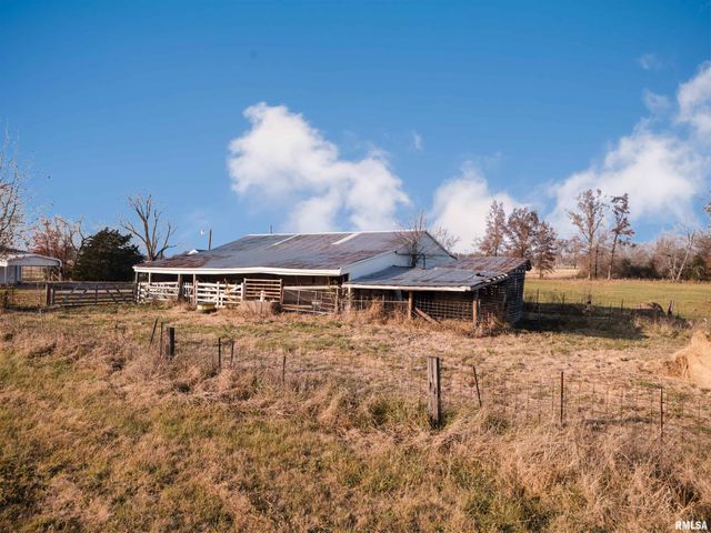 15546 Pittsburg Road, Marion, IL 62959