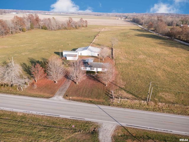 15546 Pittsburg Road, Marion, IL 62959
