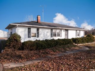 15546 Pittsburg Road, Marion, IL 62959