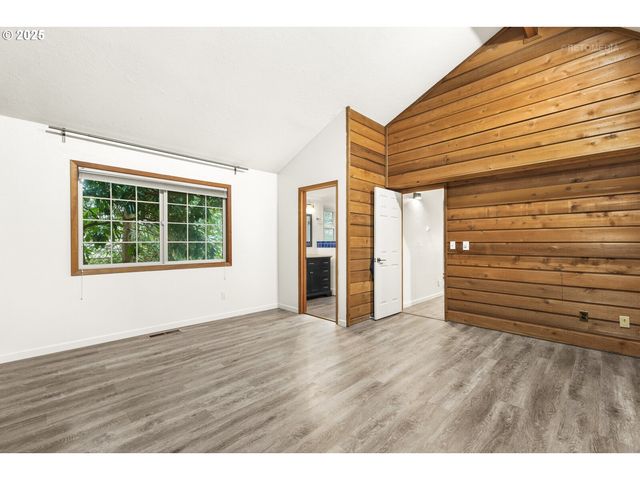 21 ORIOLE Ln, Lake Oswego, OR 97035