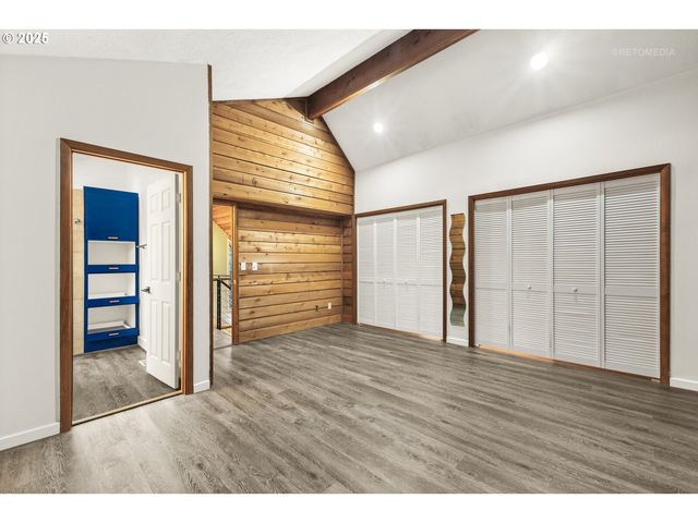 21 ORIOLE Ln, Lake Oswego, OR 97035