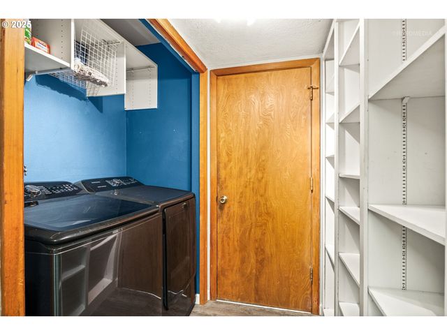 21 ORIOLE Ln, Lake Oswego, OR 97035