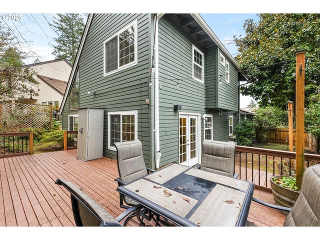 21 ORIOLE Ln, Lake Oswego, OR 97035