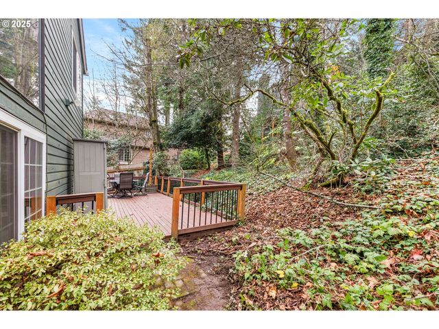 21 ORIOLE Ln, Lake Oswego, OR 97035