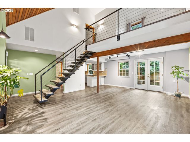 21 ORIOLE Ln, Lake Oswego, OR 97035