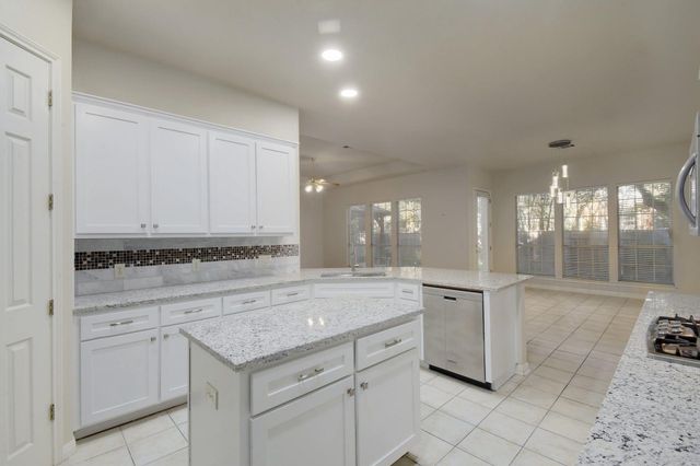 9704 Cinnabar TRL, Austin, TX 78726