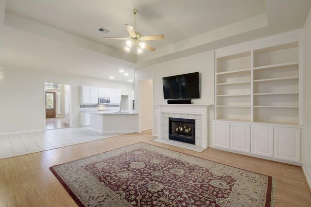 9704 Cinnabar TRL, Austin, TX 78726
