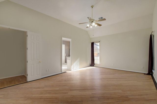 9704 Cinnabar TRL, Austin, TX 78726