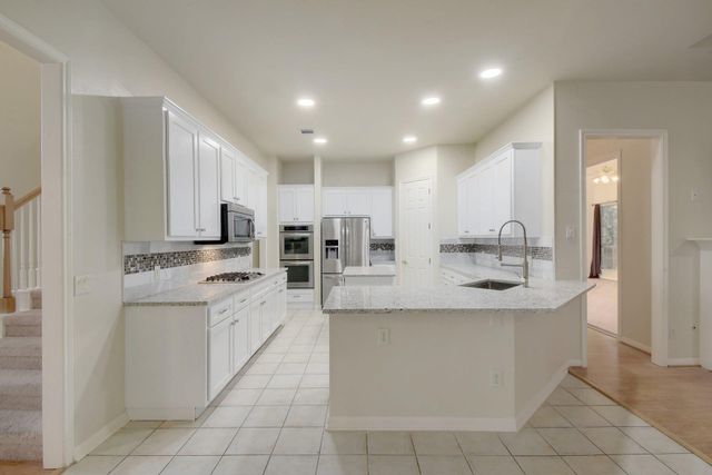 9704 Cinnabar TRL, Austin, TX 78726