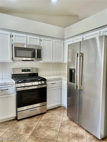 1813 Lyell Canyon Lane, Las Vegas, NV 89134