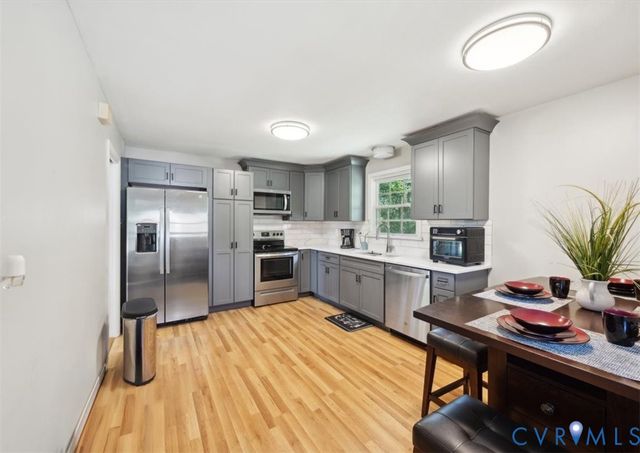 112 Webster Rd, Sandston, VA 23150