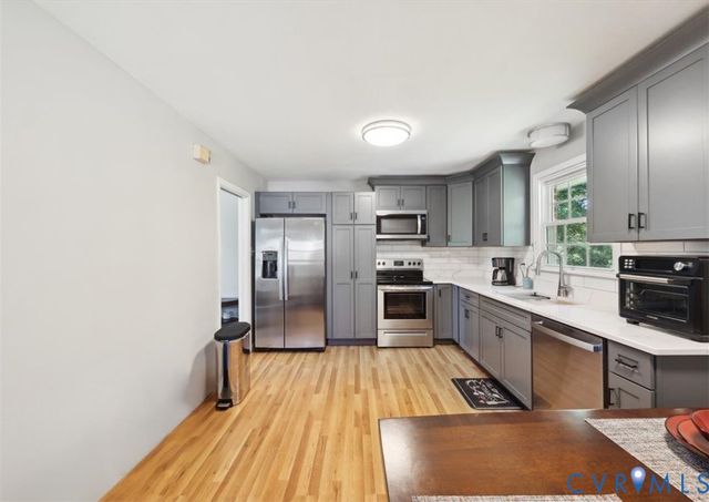 112 Webster Rd, Sandston, VA 23150