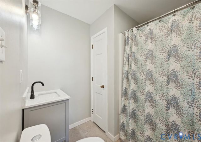 112 Webster Rd, Sandston, VA 23150