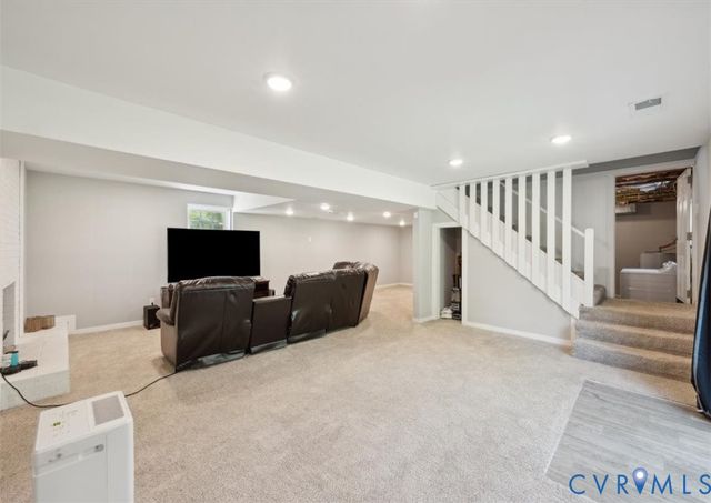 112 Webster Rd, Sandston, VA 23150