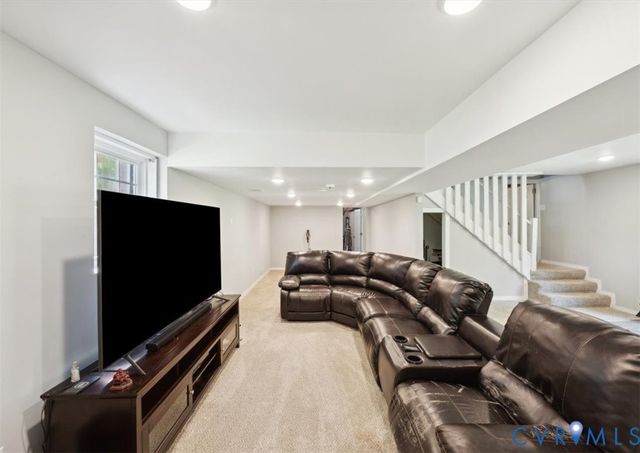 112 Webster Rd, Sandston, VA 23150