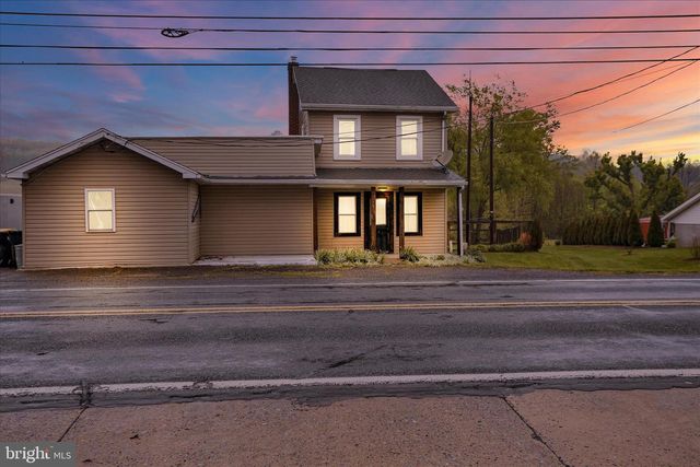 1039 LONG RUN RD, Pine Grove, PA 17963