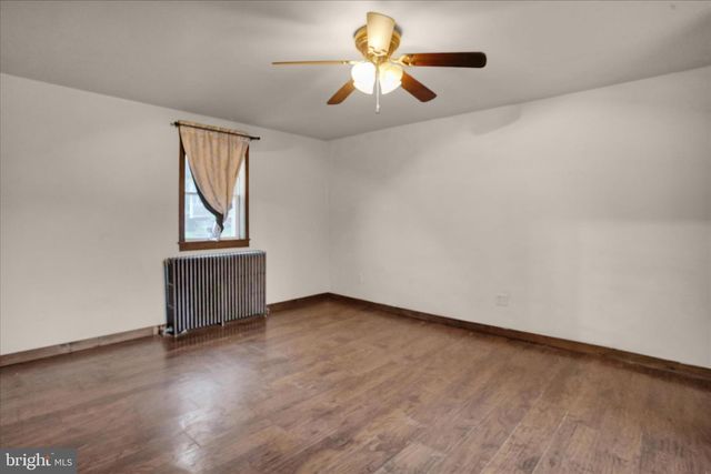 1039 LONG RUN RD, Pine Grove, PA 17963