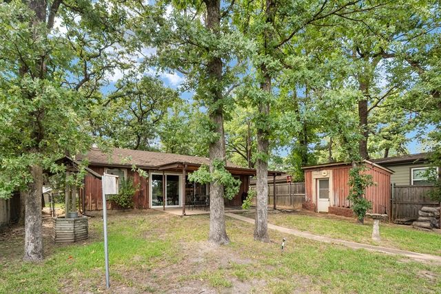 114 Arrowhead Way, Gun Barrel City, TX 75156