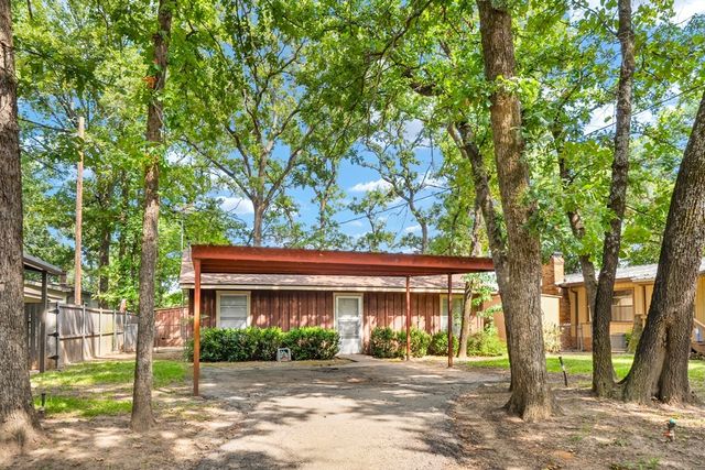 114 Arrowhead Way, Gun Barrel City, TX 75156