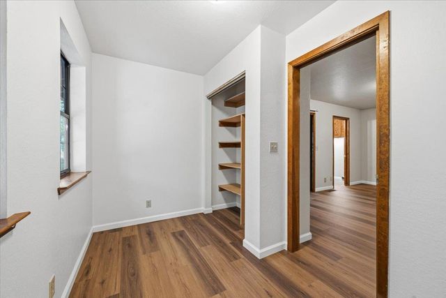 18509 Fair Oaks Dr, Penn Valley, CA 95946