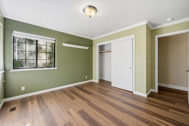 18509 Fair Oaks Dr, Penn Valley, CA 95946