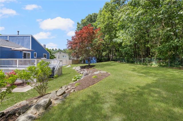8 Birchwood Lane, Coventry, RI 02816