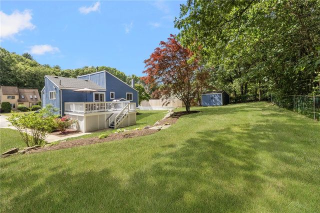 8 Birchwood Lane, Coventry, RI 02816