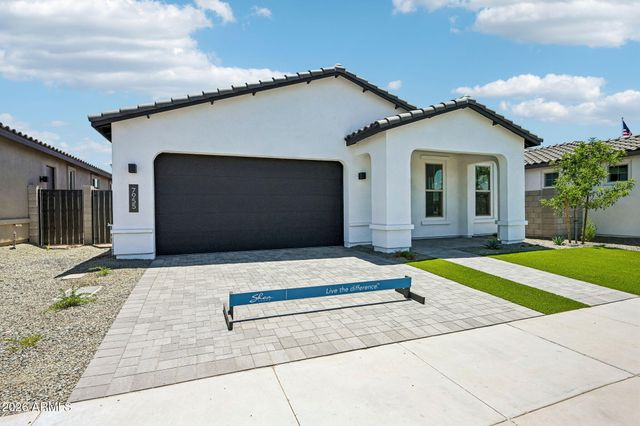 7955 W LOMA Lane, Peoria, AZ 85345