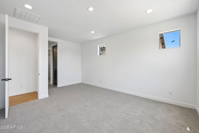 7955 W LOMA Lane, Peoria, AZ 85345