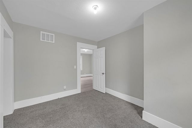 1105 N Cleveland Ave, Wichita, KS 67214