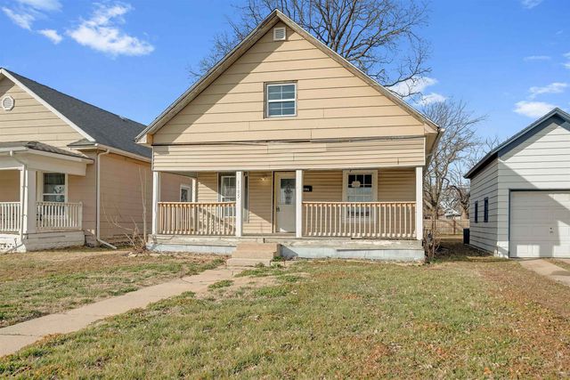 1105 N Cleveland Ave, Wichita, KS 67214