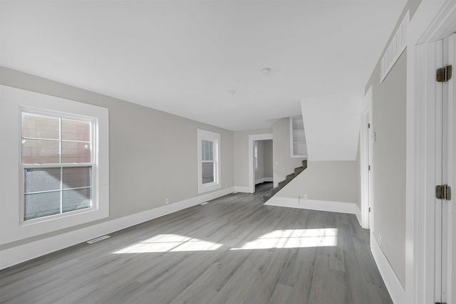 1105 N Cleveland Ave, Wichita, KS 67214