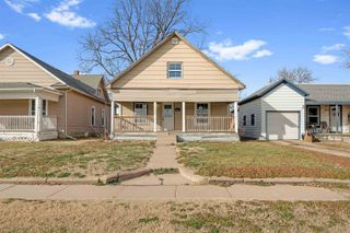 1105 N Cleveland Ave, Wichita, KS 67214