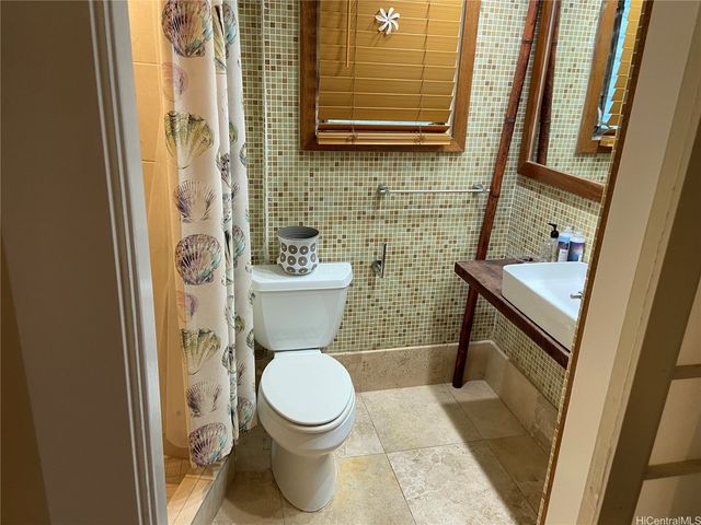 2957 Kalakaua Avenue 314, Honolulu, HI 96815