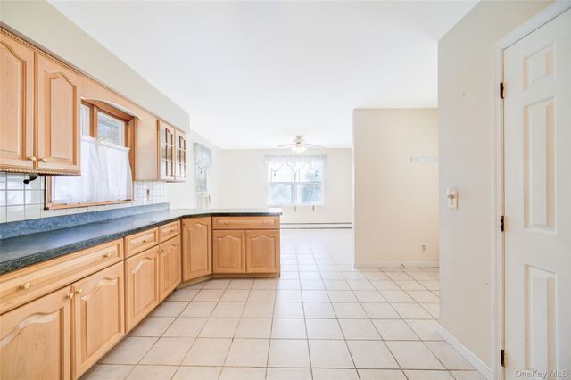 16 JMD Drive, Monroe, NY 10950