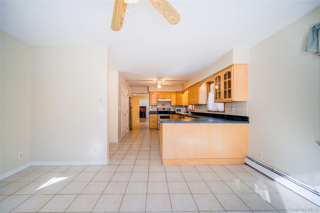 16 JMD Drive, Monroe, NY 10950