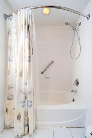 16 JMD Drive, Monroe, NY 10950