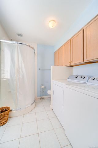 16 JMD Drive, Monroe, NY 10950