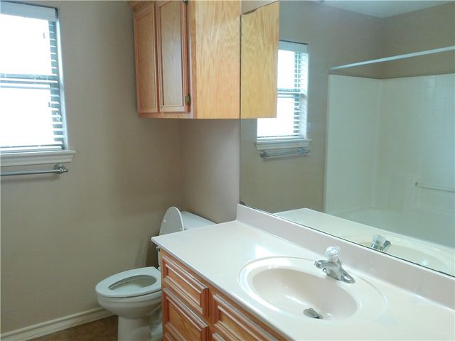 2514 Windblown Dr, Corpus Christi, TX 78414