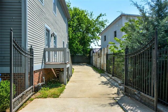 64 Howell Street SE, Atlanta, GA 30312