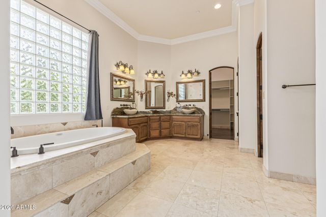 4734 W ELECTRA Lane, Glendale, AZ 85310