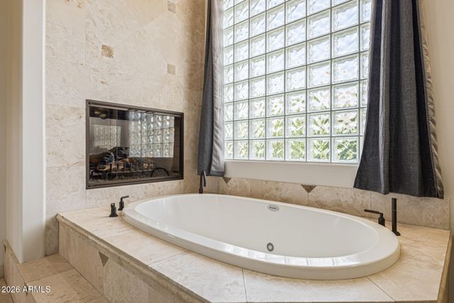 4734 W ELECTRA Lane, Glendale, AZ 85310